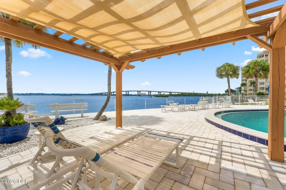 3606 S Peninsula Drive ##102 Port Orange, FL 32127
