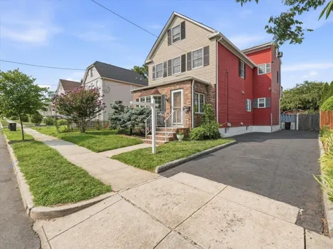63 WASHINGTON AVE