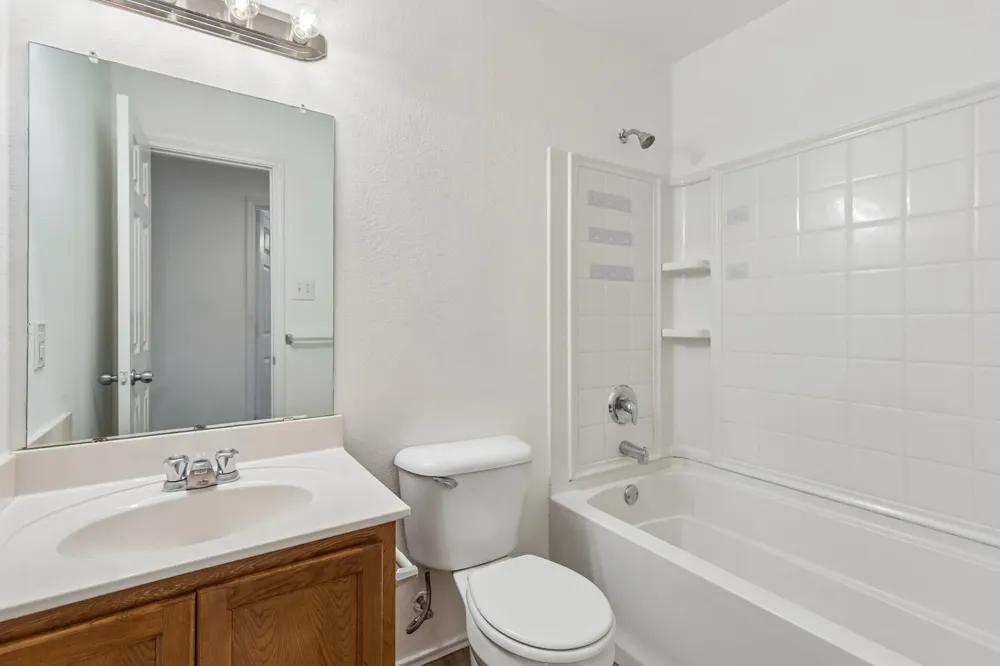 1336 Connie Street Burleson, TX 76028