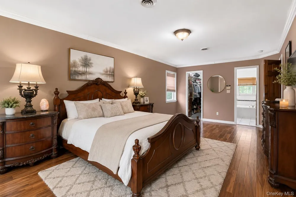 43 Greenwich Avenue Central Valley, NY 10917