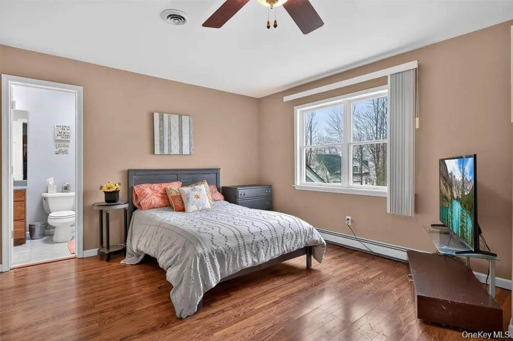 43 Greenwich Avenue Central Valley, NY 10917