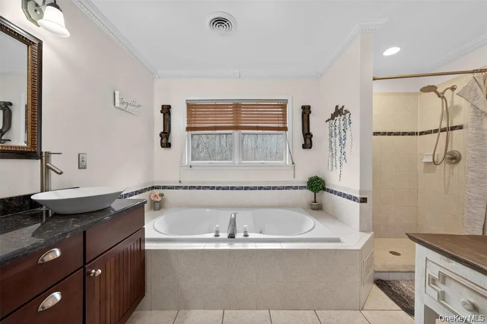 43 Greenwich Avenue Central Valley, NY 10917