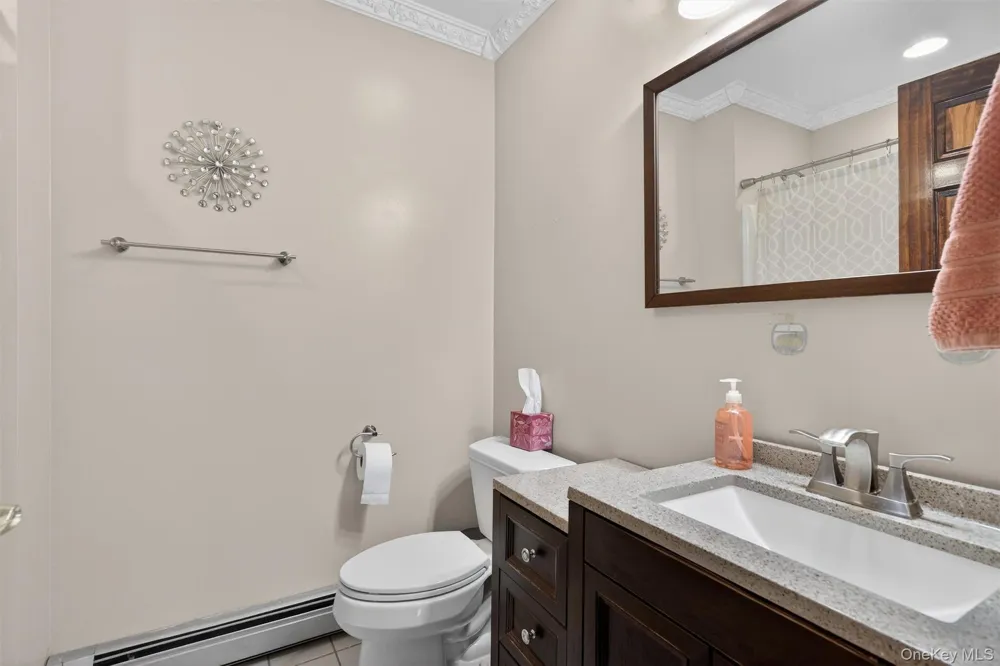43 Greenwich Avenue Central Valley, NY 10917