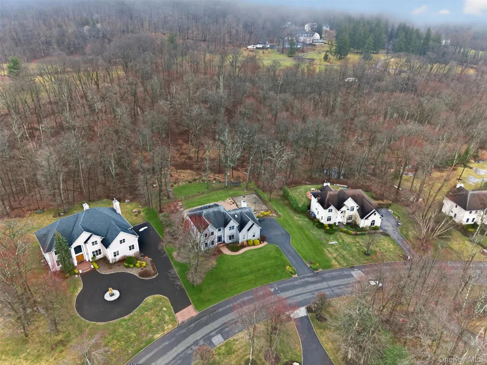 43 Greenwich Avenue Central Valley, NY 10917
