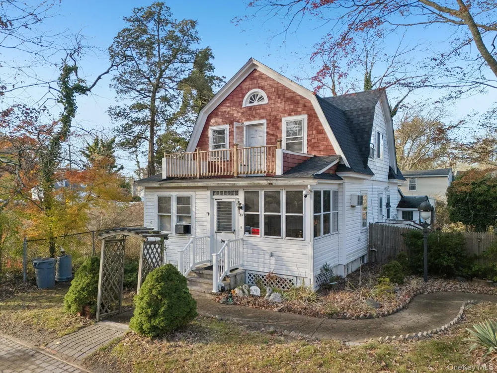 83 Elm Road E Mastic Beach, NY 11951