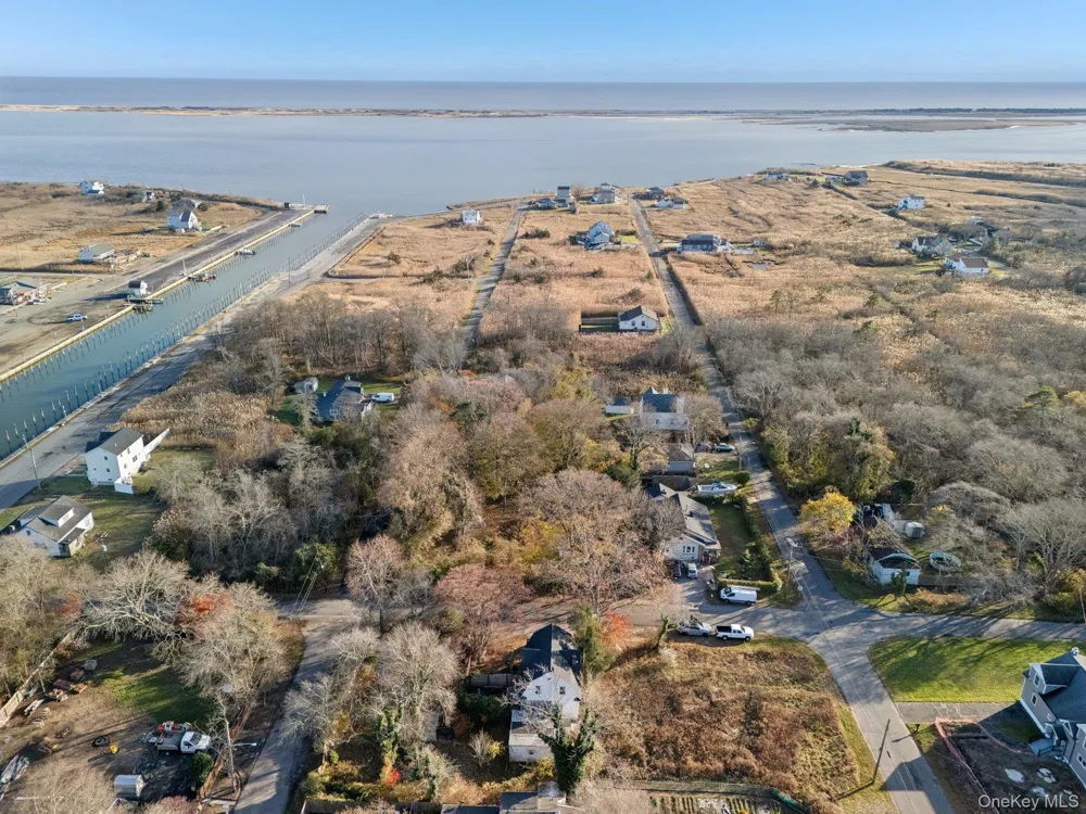 83 Elm Road E Mastic Beach, NY 11951