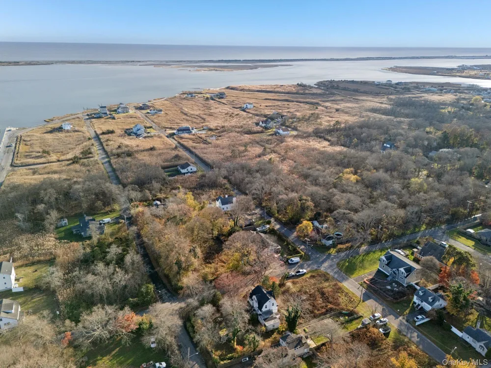83 Elm Road E Mastic Beach, NY 11951