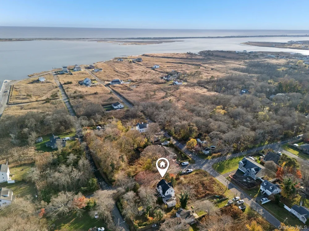 83 Elm Road E Mastic Beach, NY 11951