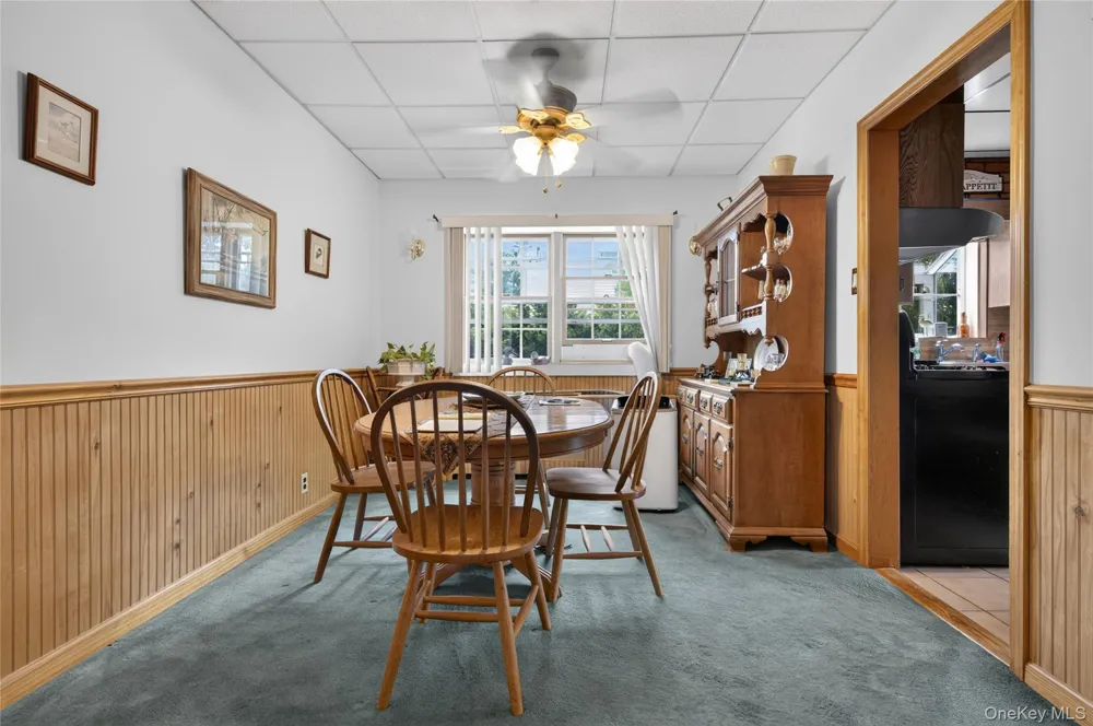 42 Cedar Street Islip, NY 11751