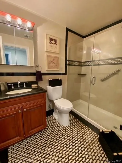 12 Adams Way #12 Sayville, NY 11782