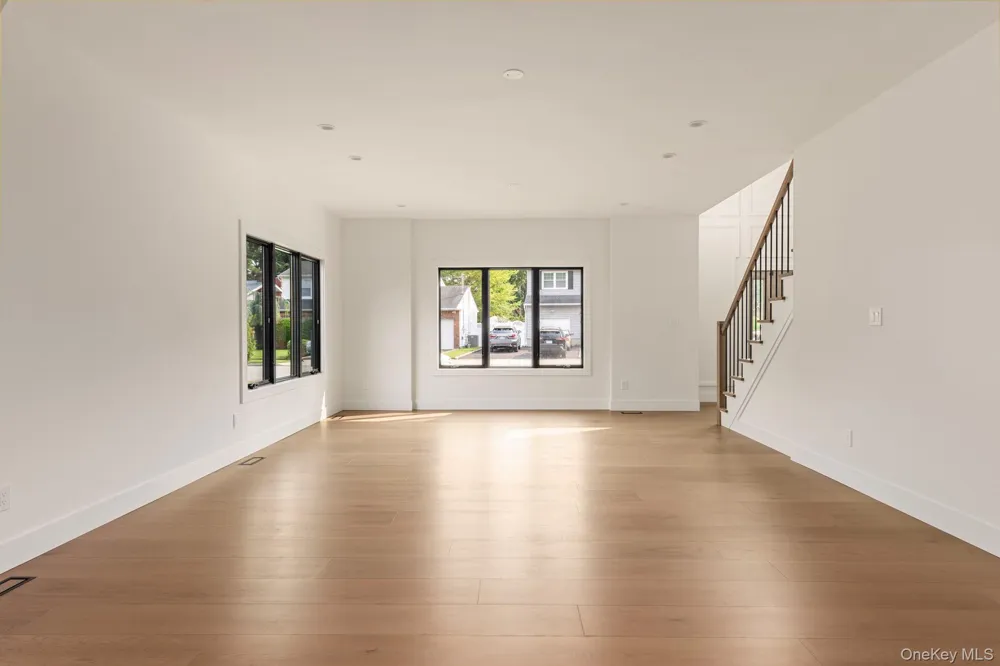 555 Marian Court East Meadow, NY 11554