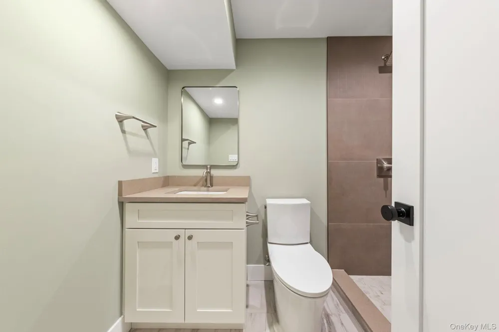 555 Marian Court East Meadow, NY 11554