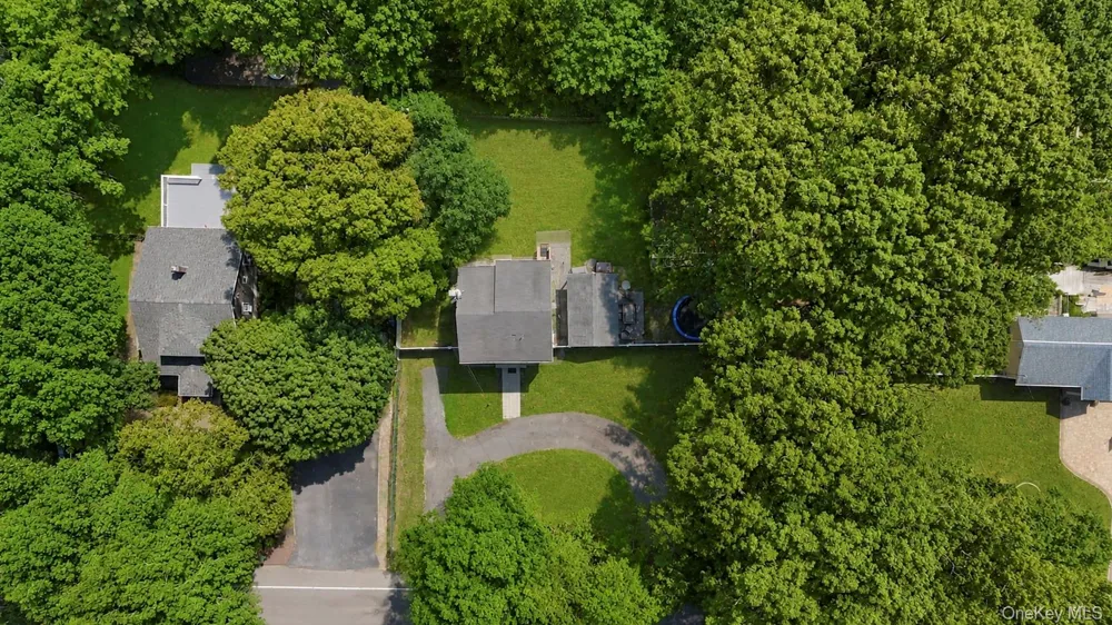177 Magnolia Drive Selden, NY 11784