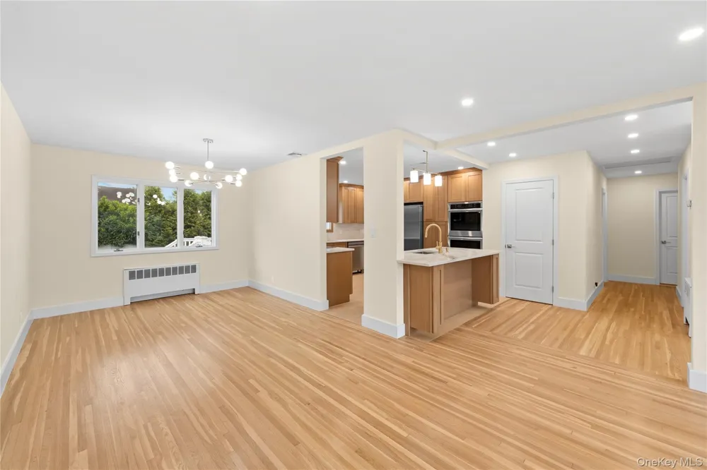 31 Cail Drive East Rockaway, NY 11518