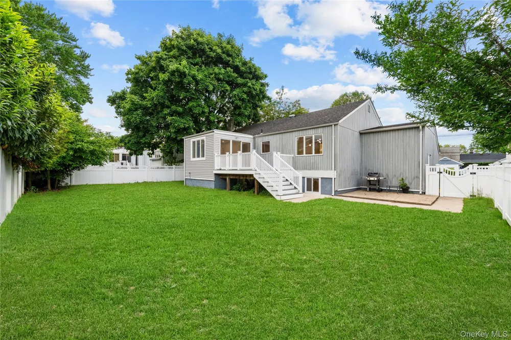 31 Cail Drive East Rockaway, NY 11518