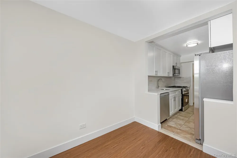 87-10 149th Avenue #5N Howard Beach, NY 11414