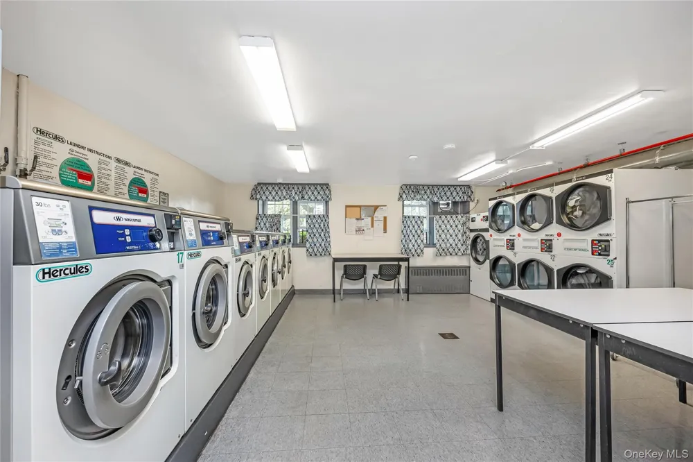 87-10 149th Avenue #5N Howard Beach, NY 11414