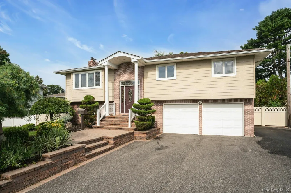 66 Harvest Lane Commack, NY 11725