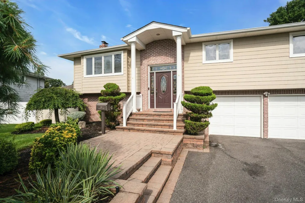 66 Harvest Lane Commack, NY 11725