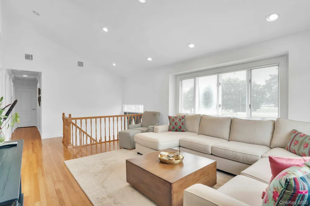 66 Harvest Lane Commack, NY 11725