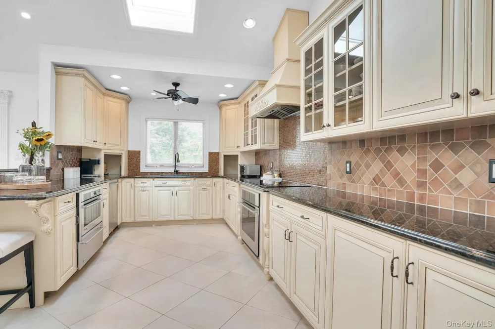 66 Harvest Lane Commack, NY 11725