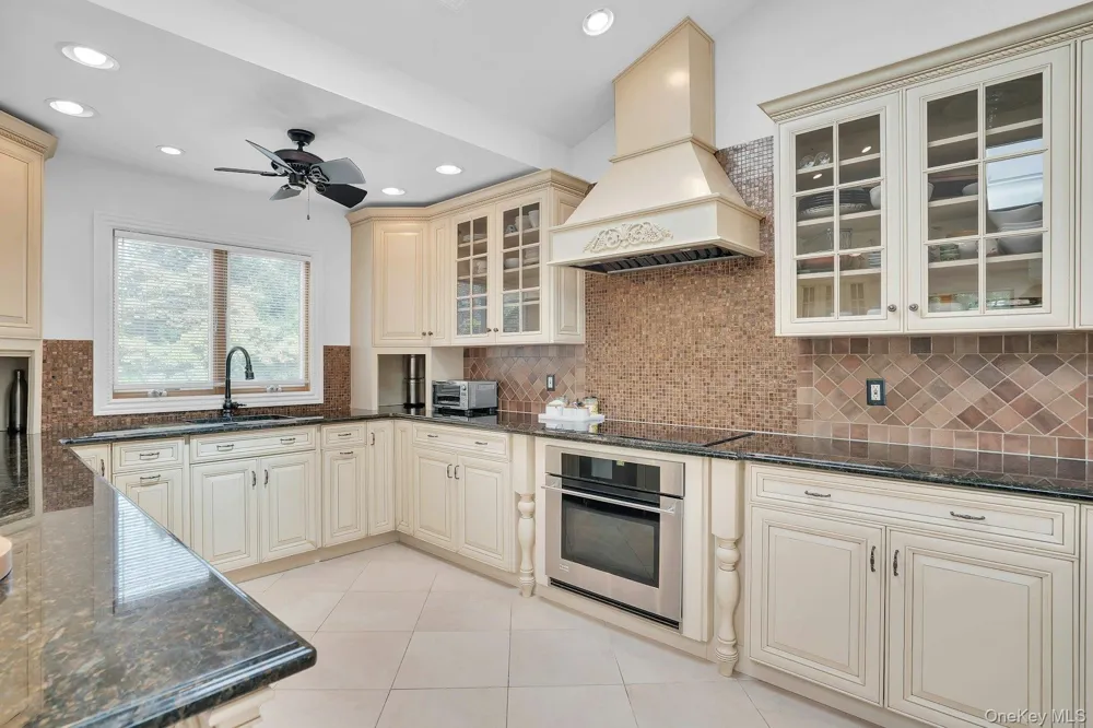 66 Harvest Lane Commack, NY 11725