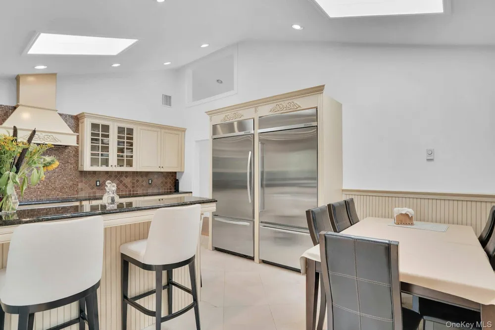 66 Harvest Lane Commack, NY 11725