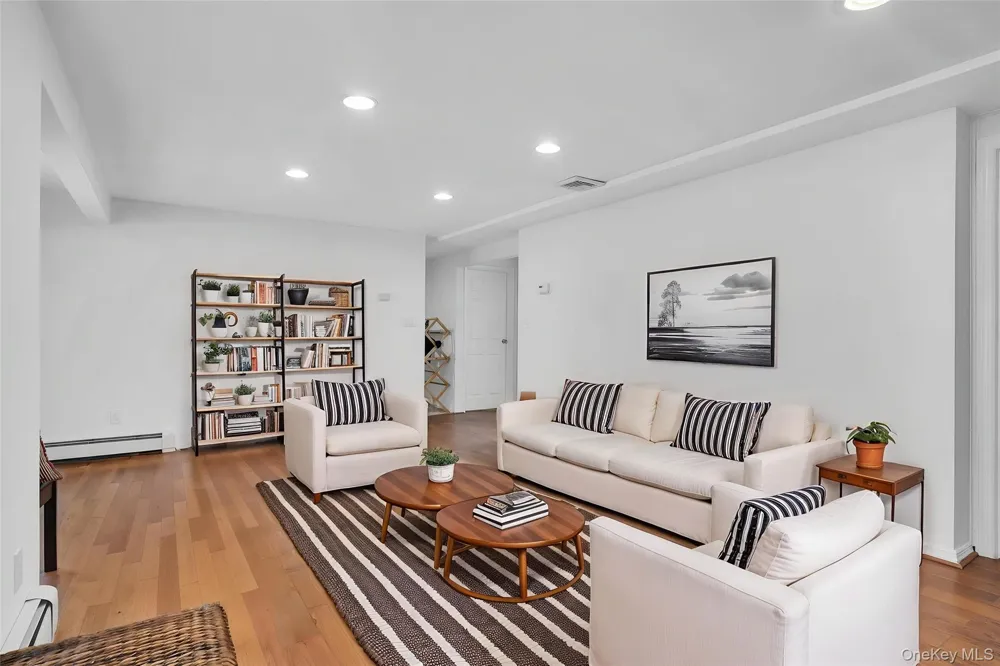 66 Harvest Lane Commack, NY 11725