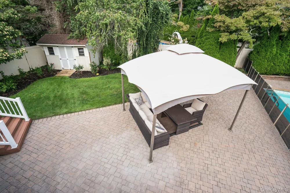 66 Harvest Lane Commack, NY 11725