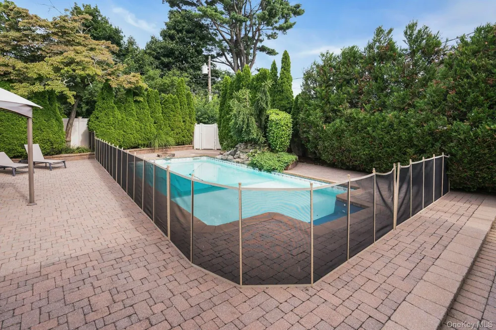 66 Harvest Lane Commack, NY 11725