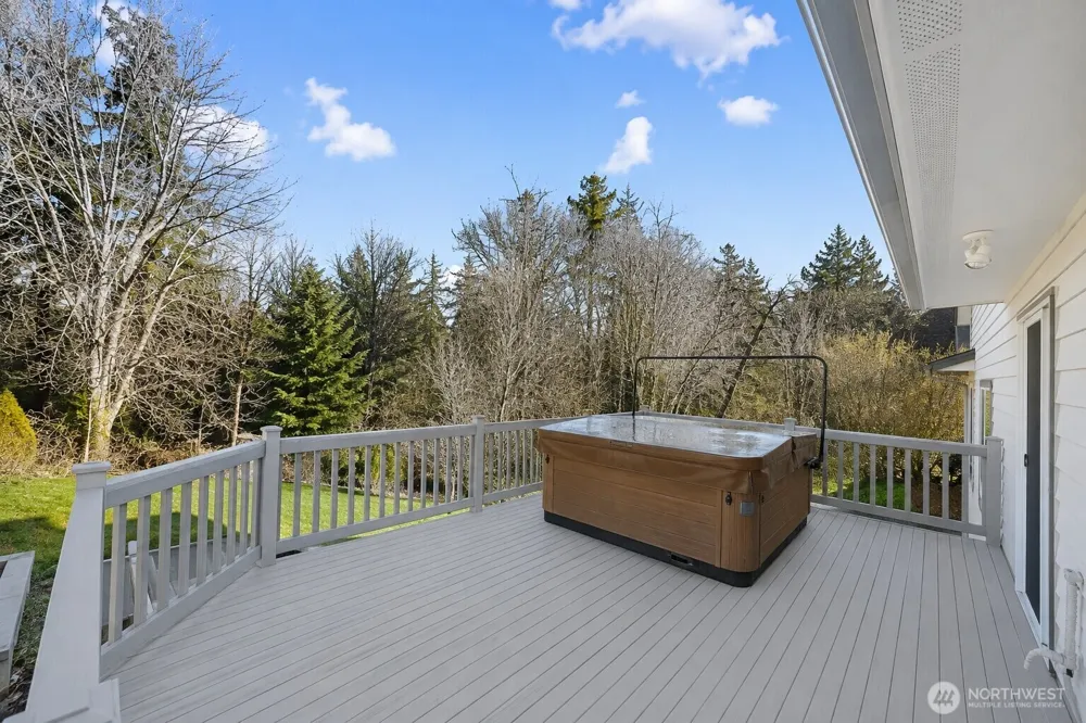 844 Holbeck Drive Camano Island, WA 98282