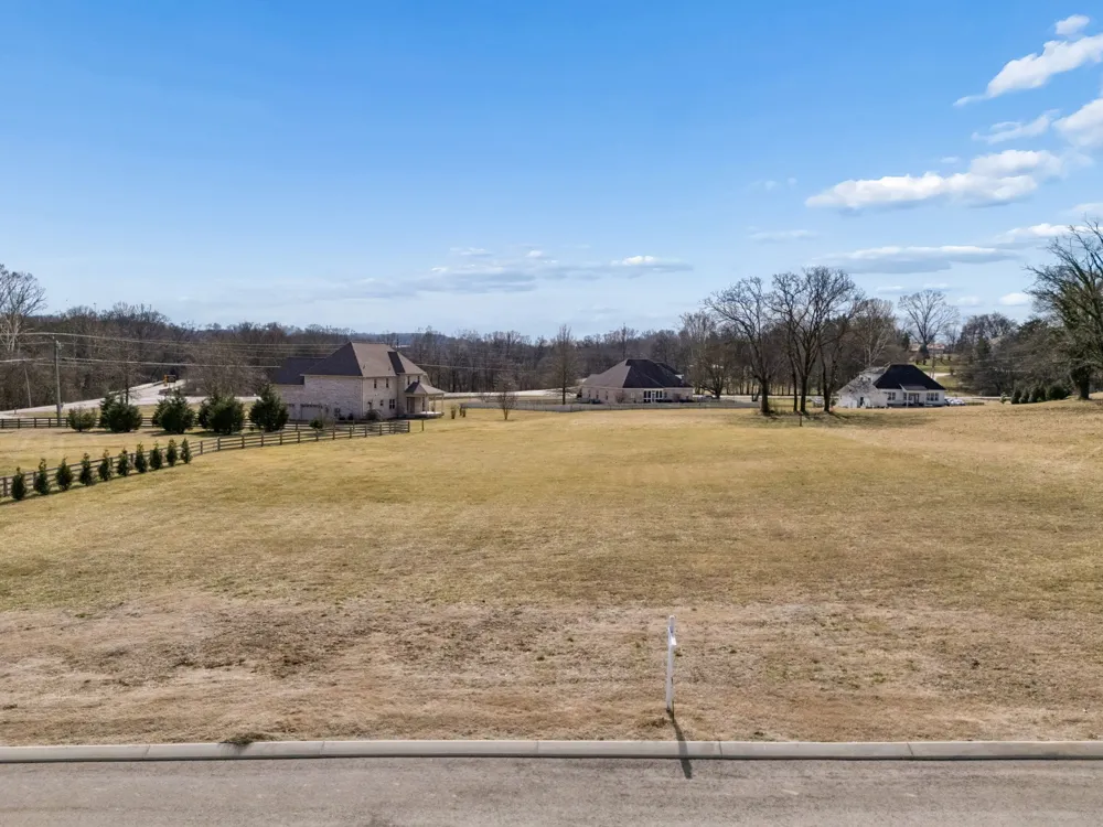 103 Heirloom Lane Columbia, TN 38401