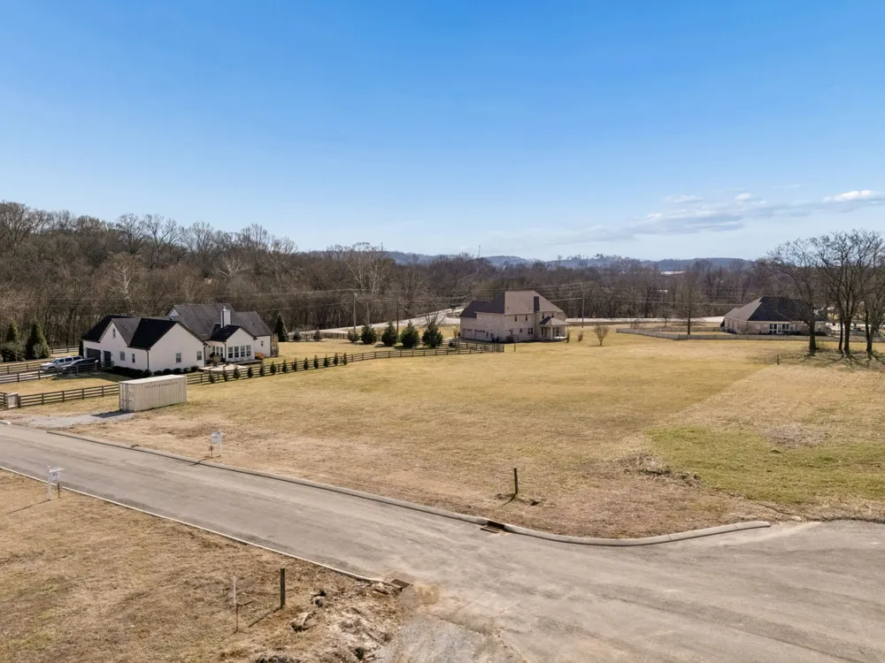 103 Heirloom Lane Columbia, TN 38401
