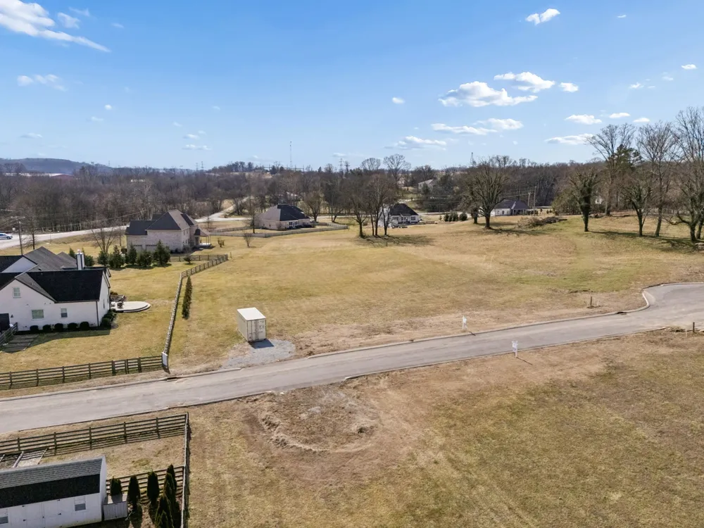 103 Heirloom Lane Columbia, TN 38401