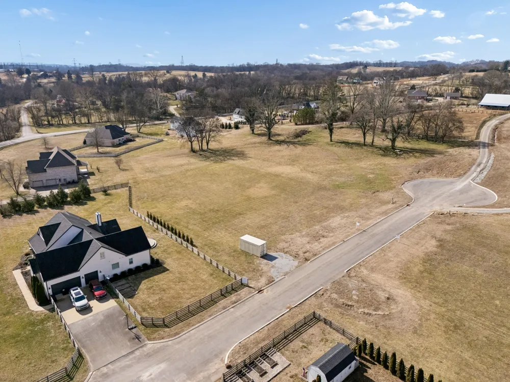103 Heirloom Lane Columbia, TN 38401