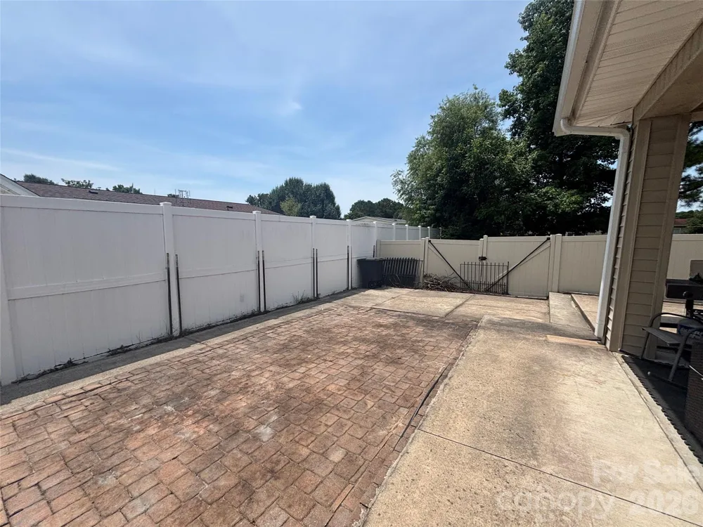 308 Glenridge Drive Little River, SC 29566