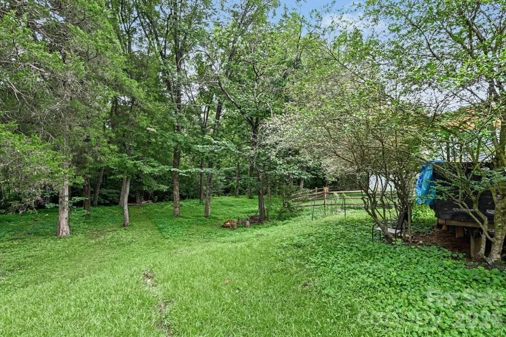 1906 Stonewyck Avenue Kannapolis, NC 28081