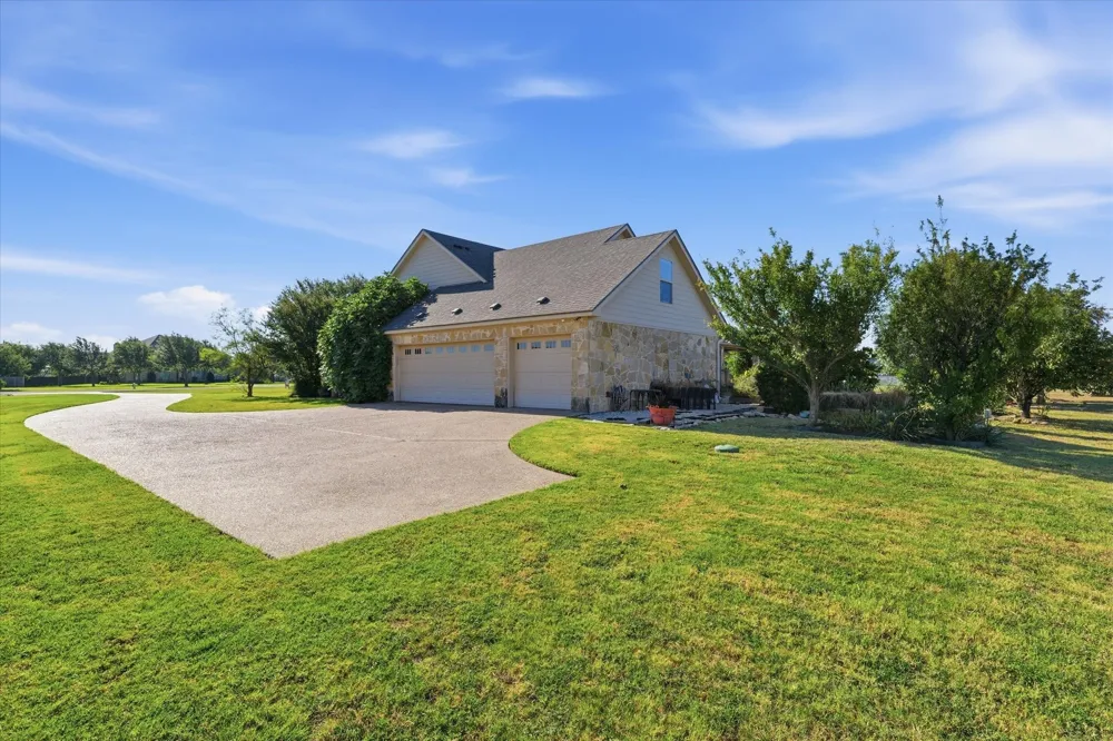 504 Casa Del Rancho Road Lorena, TX 76655