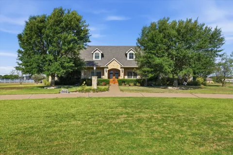 504 Casa Del Rancho Road