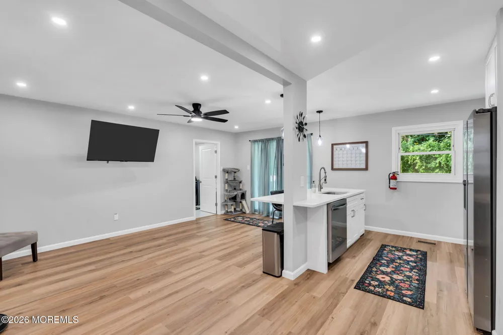 29 Evergreen Drive Willingboro, NJ 08046