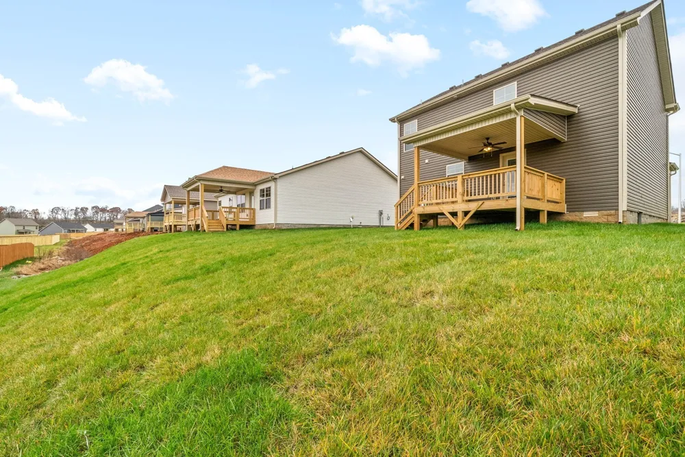 50 Echo Ridge Oak Grove, KY 42262