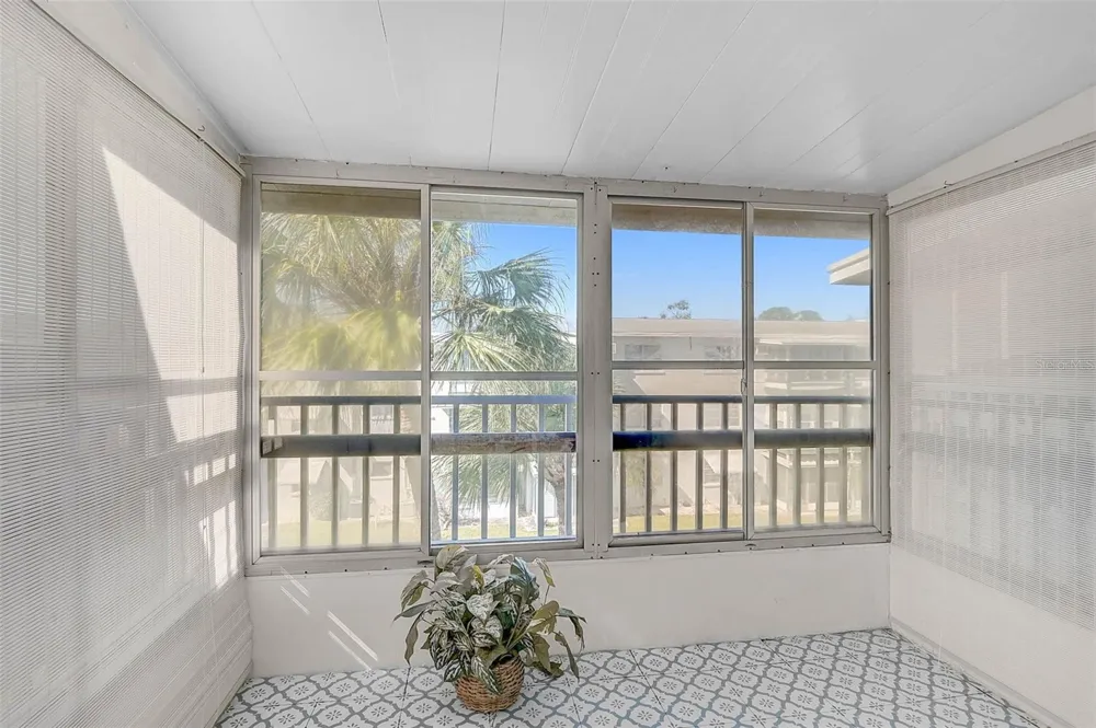 5940 EASY STREET #K31 Bradenton, FL 34207