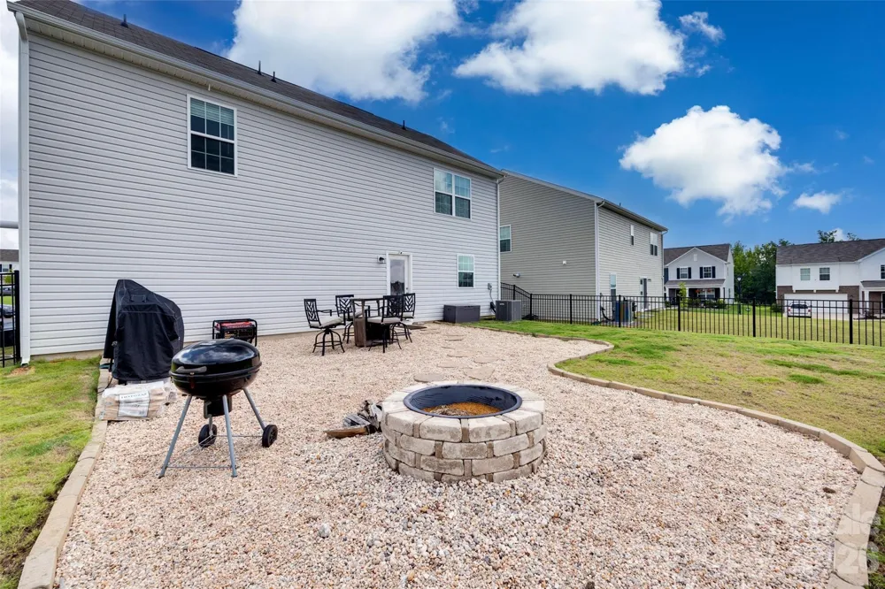 1208 Old Fort Drive Edgemoor, SC 29712