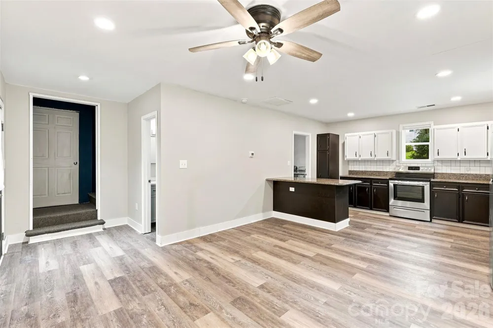 6707 S Providence Road Waxhaw, NC 28173