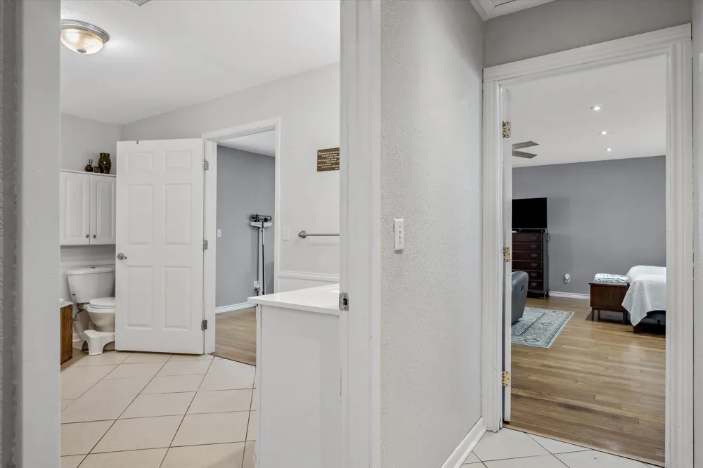 542 S Houston Street Edgewood, TX 75117