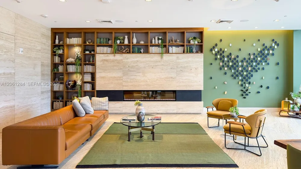 16385 Biscayne Blvd #2904 North Miami Beach, FL 33160