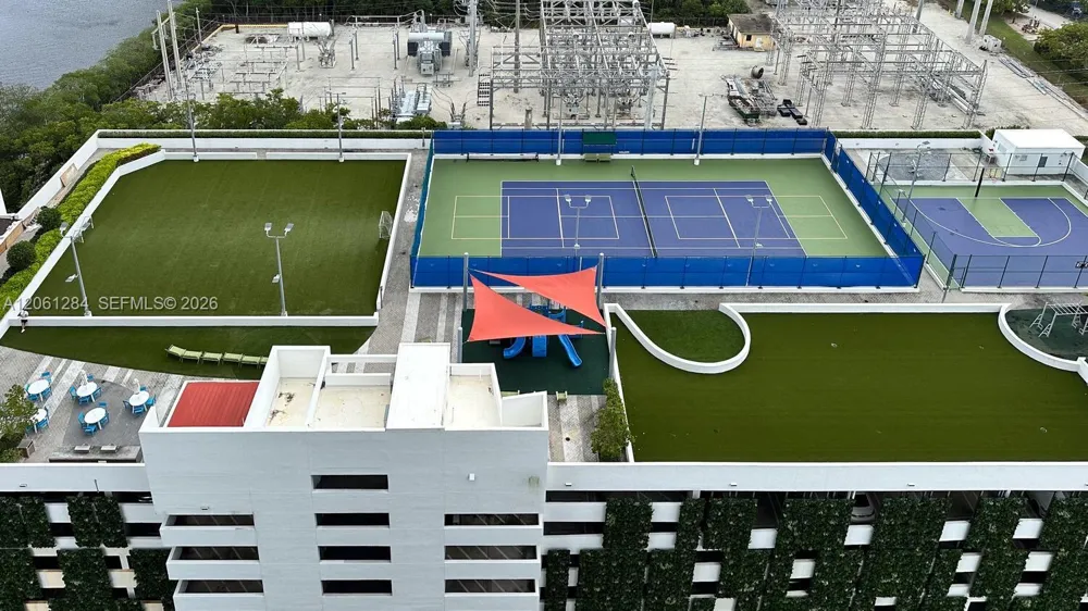 16385 Biscayne Blvd #2904 North Miami Beach, FL 33160