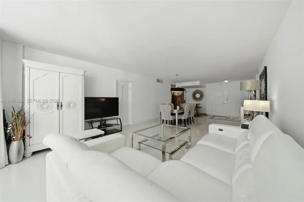 9801 Collins Ave #10V Bal Harbour, FL 33154