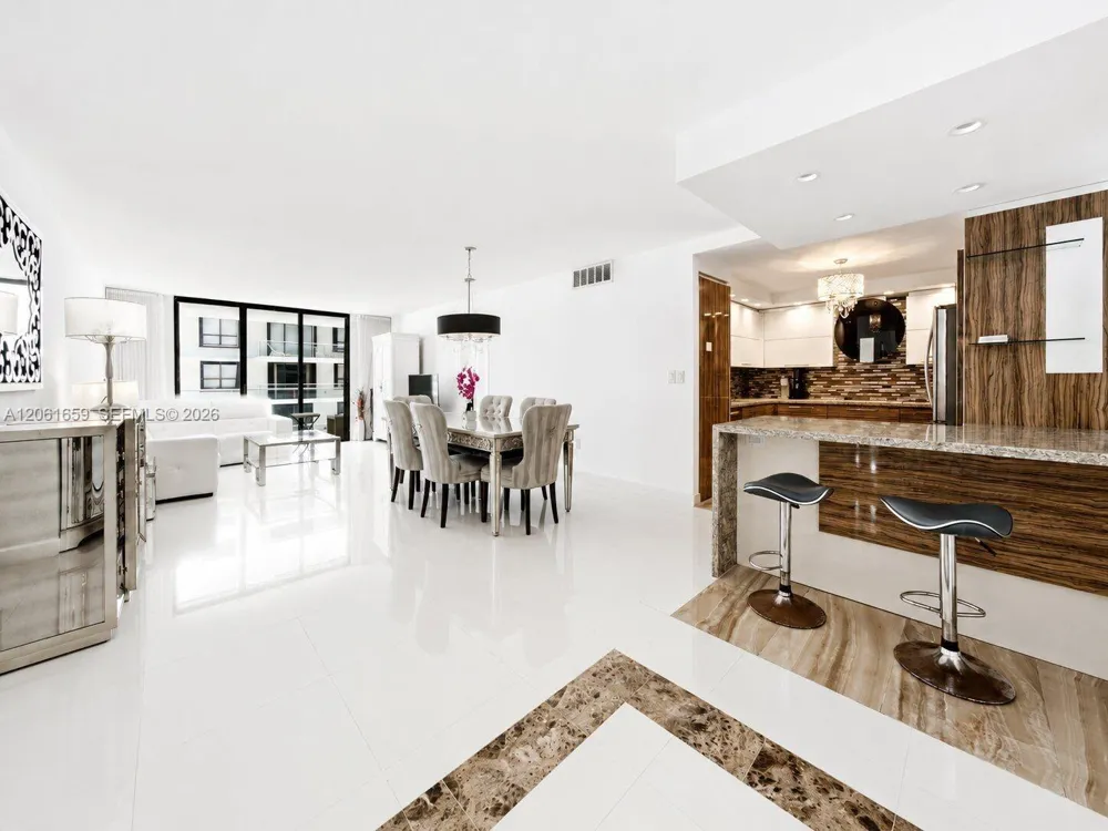 9801 Collins Ave #10V Bal Harbour, FL 33154