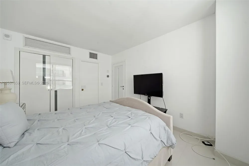 9801 Collins Ave #10V Bal Harbour, FL 33154